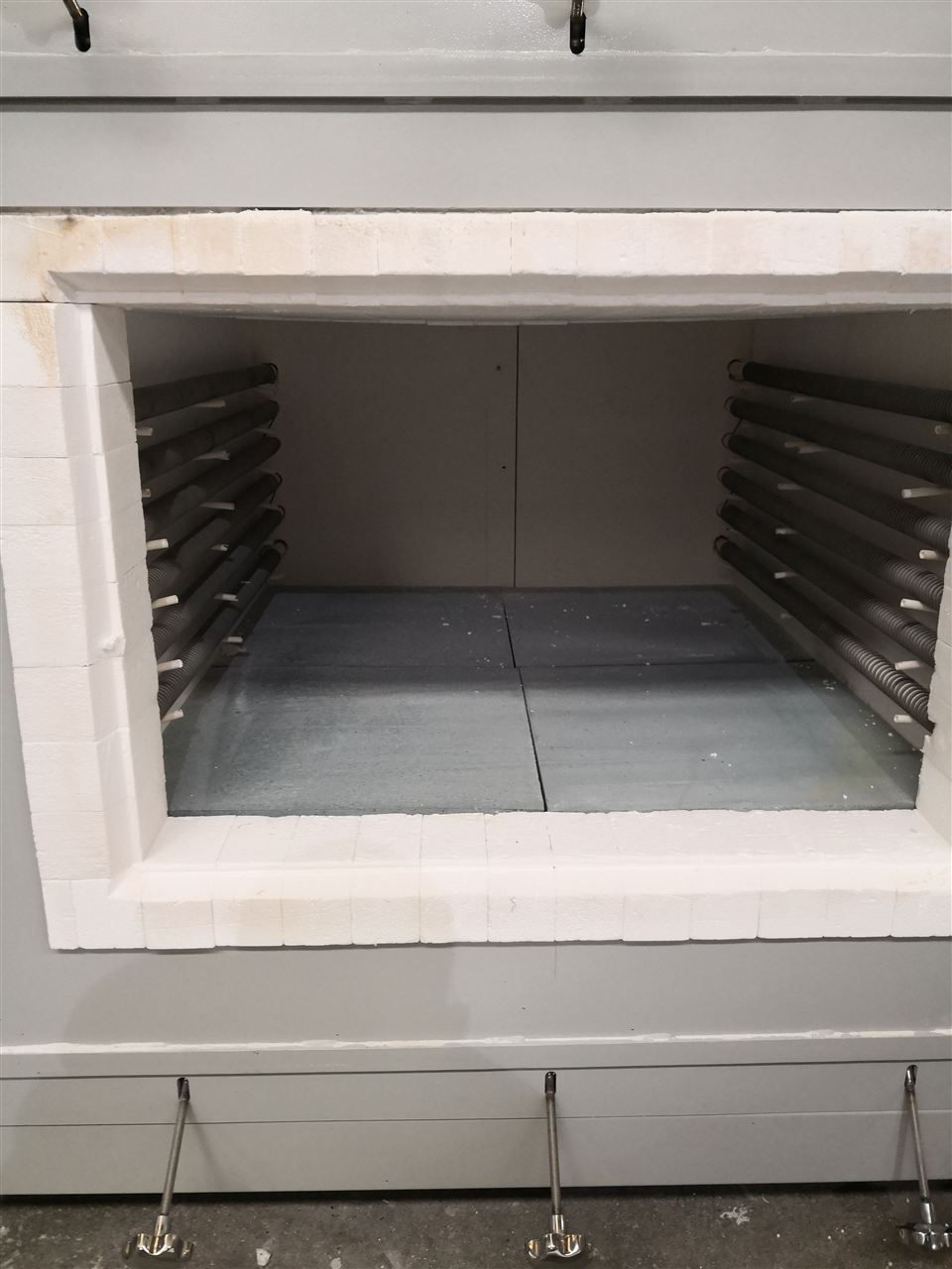 熱電偶的安裝簡單嗎？